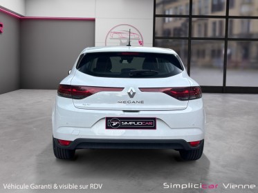 Renault megane iv berline tce 115 21n business garantie 12 mois occasion simplicicar vienne simplicicar simplicibike france