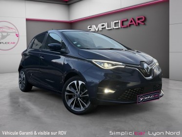 Renault zoe r135 exception , audio bose , charge rapide , soh 94% batterie en location  garantie 12 mois occasion simplicicar...
