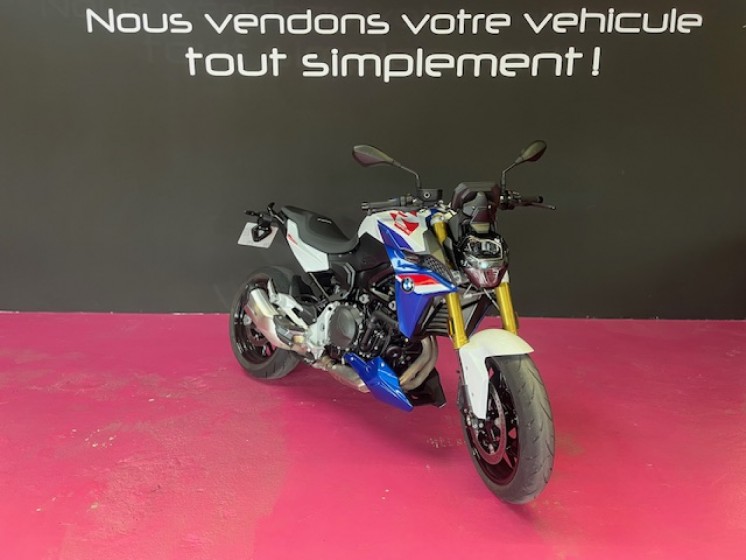 Bmw f900r / garantie constructeur 2027  contrat d'entretiens 3 ans occasion simplicicar carcassonne simplicicar simplicibike...
