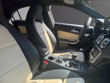 Mercedes classe a 180 fascination garantie 12 mois occasion paris 17ème (75)(porte maillot) simplicicar simplicibike france