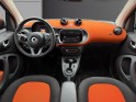 Smart fortwo coupe 90 cv boite auto passion- toit panoramique - accoudoir - jantes alu bicolor -vitres teintées occasion...