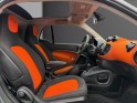 Smart fortwo coupe 90 cv boite auto passion- toit panoramique - accoudoir - jantes alu bicolor -vitres teintées occasion...
