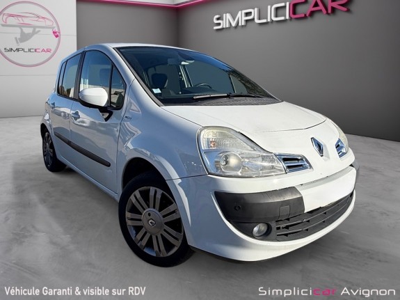 Renault modus 1.6 16v 110 nightday euro 5 a occasion avignon (84) simplicicar simplicibike france