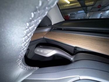 Tesla model y standard rwd occasion paris 15ème (75) simplicicar simplicibike france