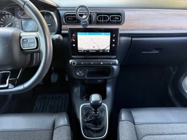 Citroen c3 c3 puretech 110 ss bvm6 shine pack apple carplay camera de recul distribution ok fait chez citroen garantie 12...