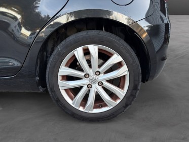 Suzuki swift 1.3 ddis pack / toit ouvrant / moteur a chaÎne / radars ar / clim auto / 2nd main / garantie 12 mois occasion...