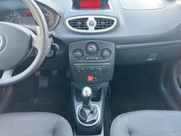Renault clio iii 1.2 16v 75 eco2 yahoo moteur changé occasion simplicicar pontarlier auto  simplicicar simplicibike france