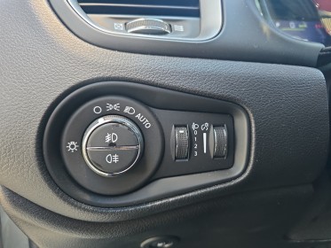 Jeep renegade 1.3 turbo t4 190 ch phev at6 4xe eawd 80th anniversary occasion simplicicar pontarlier auto  simplicicar...