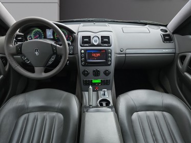 Maserati quattroporte  400ch 4.2l v8 bva suisse occasion simplicicar pontarlier auto  simplicicar simplicibike france