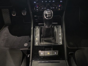 Skoda superb 1.4 tsi 150 sportline garantie 12 mois occasion  simplicicar aix les bains simplicicar simplicibike france