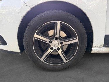 Renault scenic iii dci 95 fap eco2 authentique/entretien a jour occasion paris 17ème (75)(porte maillot) simplicicar...