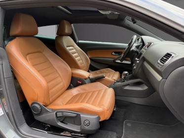 Volkswagen scirocco 2.0 tdi 170 fap carat dsg6/entretien À jour/ full cuir/ garantie 12 mois occasion paris 17ème...