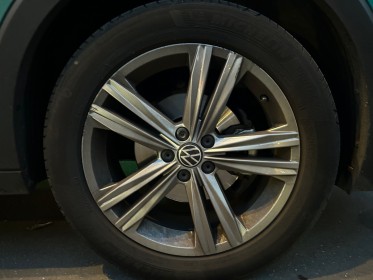 Volkswagen t-cross 1.0 tsi 110 start/stop dsg7 r-line tech/apple car play /caméra de recul/siéges chauffants/pilote......