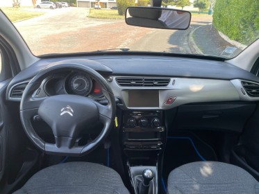 Citroen c3 c3 1.2 essence 82cv  feel edition  entretien complet garantie 12 mois occasion simplicicar royan simplicicar...