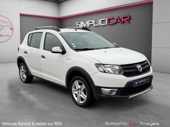 Dacia sandero tce 90 e6 stepway ambiance climatisation radio bluetooth garantie 12 mois occasion barberey simplicicar...