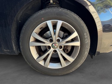 Alfa romeo giulietta 1.4 tjet 120ch ss distinctive occasion montpellier (34) simplicicar simplicibike france