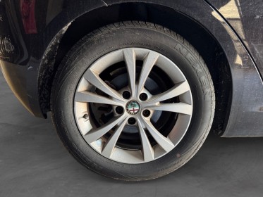 Alfa romeo giulietta 1.4 tjet 120ch ss distinctive occasion montpellier (34) simplicicar simplicibike france