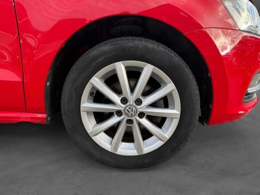 Volkswagen polo 1.0 60 série spéciale lounge ecran multifonction rÉgulateur adaptatif jantes alu  garantie 12 mois...