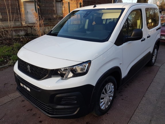 Peugeot rifter standard 1.5 bluehdi 100cv allure - véhicule neuf à configurer - garantie constructeur occasion parc...