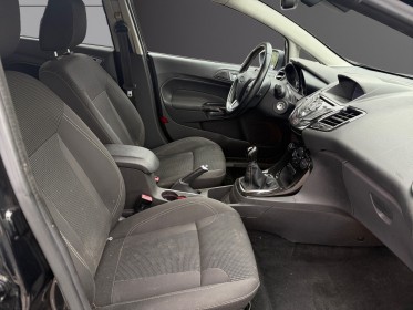 Ford fiesta 1.0 ecoboost 100 ss titanium gps jantes alu bluetooth distribution neuve entretien a jour garantie 12 mois...