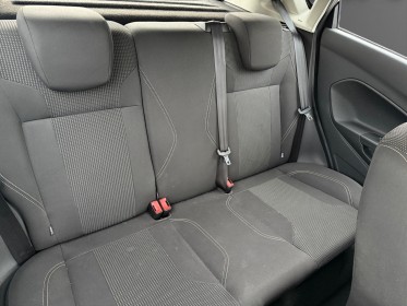 Ford fiesta 1.0 ecoboost 100 ss titanium gps jantes alu bluetooth distribution neuve entretien a jour garantie 12 mois...