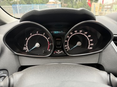 Ford fiesta 1.0 ecoboost 100 ss titanium gps jantes alu bluetooth distribution neuve entretien a jour garantie 12 mois...