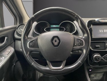 Renault clio iv tce 90 intens 5p / très propre / révisée - garantie 12 mois - occasion simplicicar lyon ouest simplicicar...