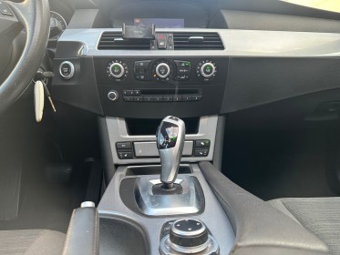 Bmw serie 5 e60 lci 523i excellis a - toit ouvrant - sieges chauffants/electriques occasion simplicicar lagny  simplicicar...