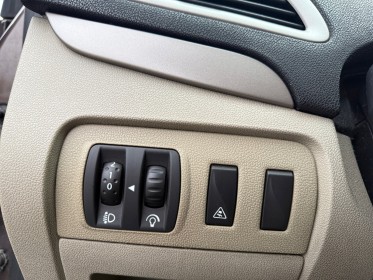 Renault scenic iii dci 130 fap expression euro 5 2011 occasion simplicicar meaux simplicicar simplicibike france