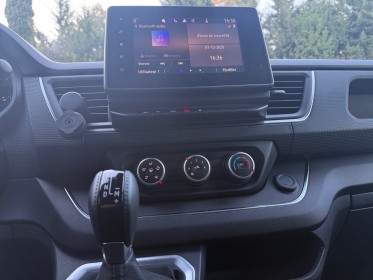 Renault trafic cabine approfondie l2h1 3000 kg blue dci 150 edc grand confort tva récupérable cabine approfondie...