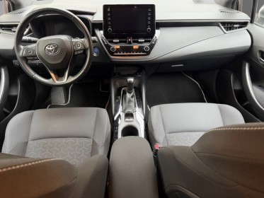 Toyota corolla hybride 180h dynamic business suivi complet carplay garantie 12 mois occasion simplicicar le raincy...