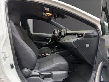 Toyota corolla hybride 180h dynamic business suivi complet carplay garantie 12 mois occasion simplicicar le raincy...