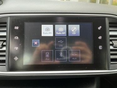 Peugeot 308 sw 1.2 puretech 130ch ss bvm6 allure courroie changée 2025 occasion simplicicar la ciotat simplicicar...