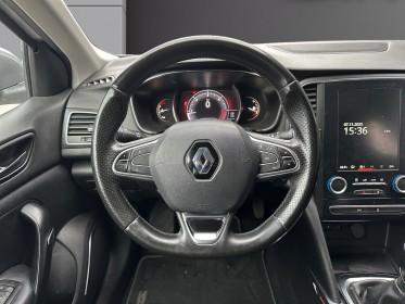 Renault megane iv berline dci 130 energy gt-line garantie 12 mois occasion simplicicar amiens  simplicicar simplicibike france
