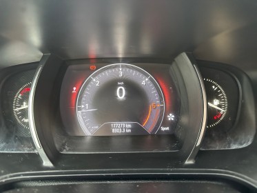 Renault megane iv berline dci 130 energy gt-line garantie 12 mois occasion simplicicar amiens  simplicicar simplicibike france