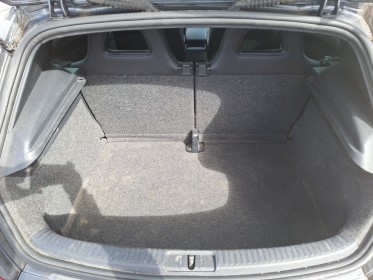 Volkswagen scirocco 2.0 tdi 150 r-line garantie 12 mois minimum occasion simplicicar amiens  simplicicar simplicibike france