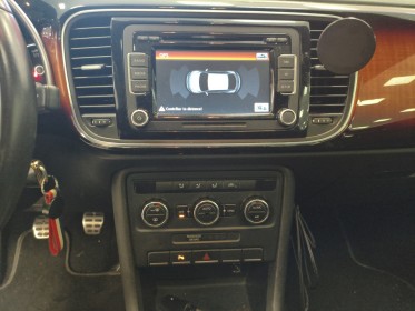 Volkswagen coccinelle 2.0 tdi 140 fap série spéciale fender edition parfait état garantie un an occasion simplicicar...