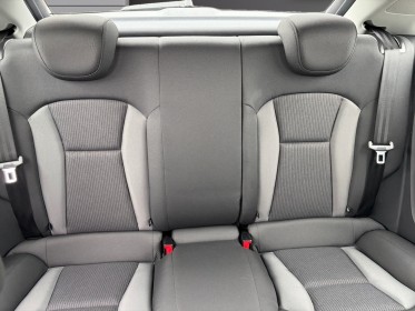 Audi a1 1.4 tfsi 125 s tronic 7 midnight series suivi audi garantie 12 mois occasion simplicicar besanÇon simplicicar...