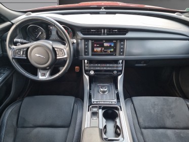 Jaguar xf sportbrake v6 3.0 d - 300 ch bva s garantie 12mois minimum occasion simplicicar pontarlier auto  simplicicar...