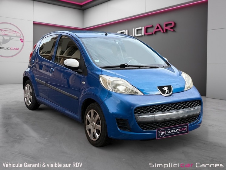 Peugeot 107 1.0e 12v 68ch blue lion urban move occasion cannes (06) simplicicar simplicibike france