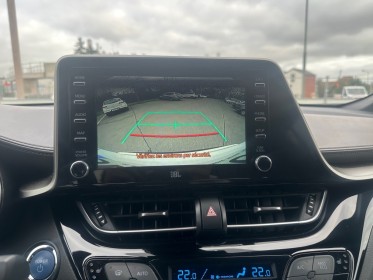 Toyota c-hr hybride my20 2.0l distinctive, entretient toyota, garantie 12 mois, carplay, détecteur angle mort occasion...