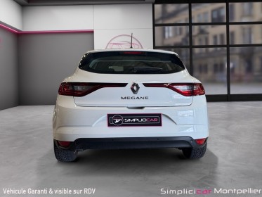 Renault megane iv berline 130ch tce energy zen garantie 12 mois occasion montpellier (34) simplicicar simplicibike france
