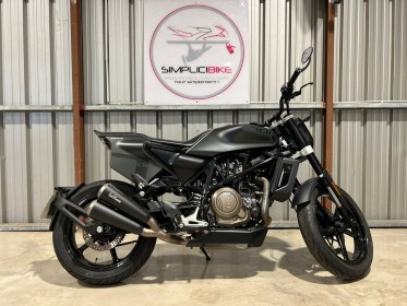 Husqvarna svartpilen 701 occasion réunion ville st pierre simplicicar simplicibike france