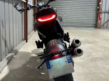 Husqvarna svartpilen 701 occasion réunion ville st pierre simplicicar simplicibike france