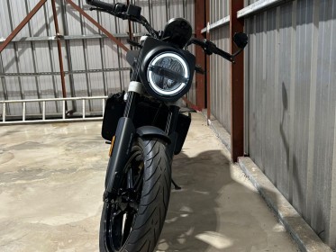 Husqvarna svartpilen 701 occasion réunion ville st pierre simplicicar simplicibike france