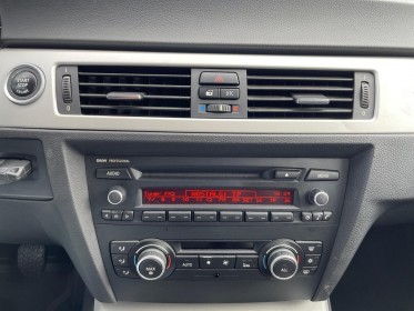 Bmw serie 3 e90 lci 325i 218 ch confort- garantie 12 mois occasion simplicicar brie-comte-robert simplicicar simplicibike...