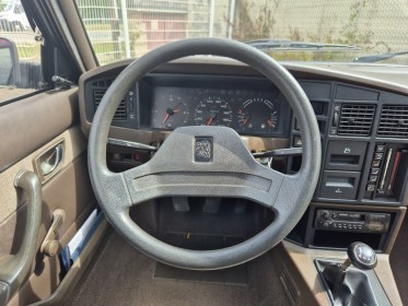 Peugeot 505 gr - 1ère main occasion simplicicar arras  simplicicar simplicibike france