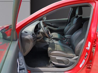 Hyundai i30 1.0 t-gdi 120 ibvm6 hybrid 48v finition n line / carplay / chargeur induction / caméra recul occasion réunion...