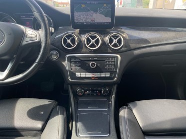 Mercedes gla 200 d 7-g dct starlight edition pack amg carplay caméra de recul hayon électrique garantie 12 mois occasion...