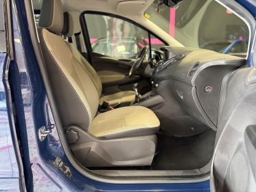 Ford tourneo courier 1.5l, tdci titanium, entretien suivi, garantie 12 mois occasion simplicicar annecy simplicicar...